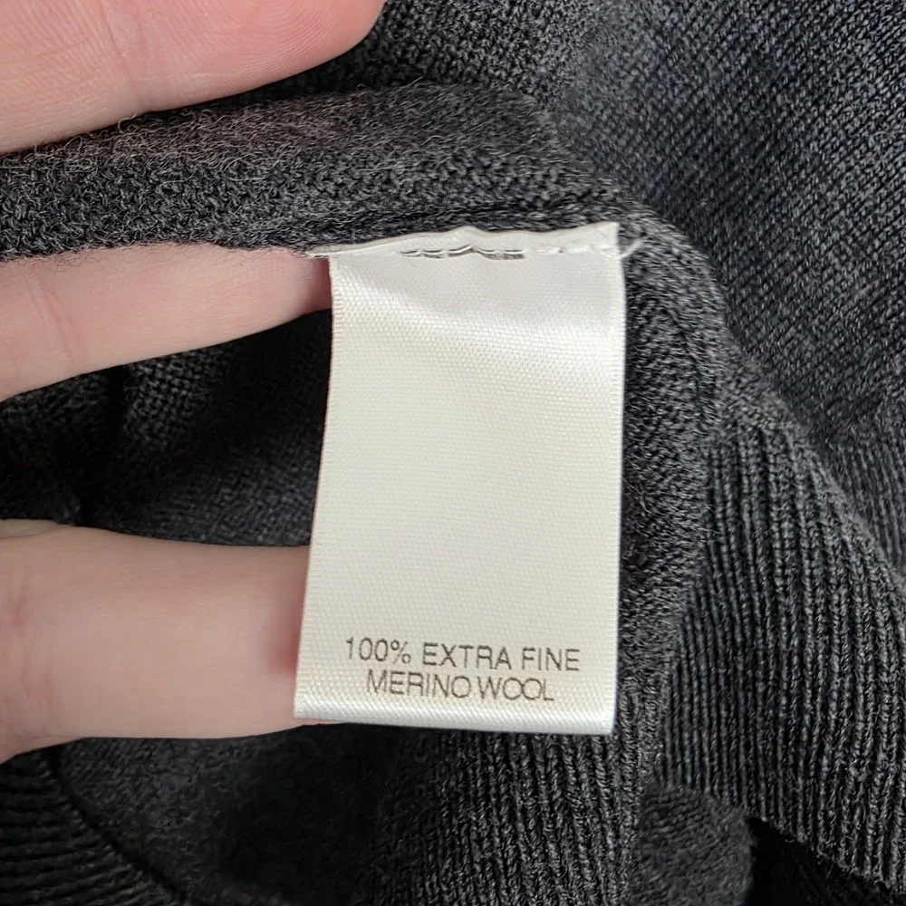 Turnbury Gray 100% Extra Fine‎ Merino Wool V-Neck Preppy Quiet Luxury Sweater XL